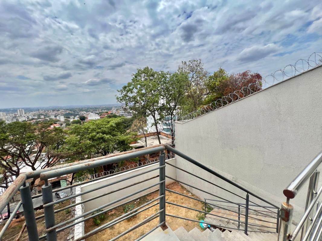 Casa, Ouro Preto, 3 Quartos, 2 Vagas, 1 Suíte