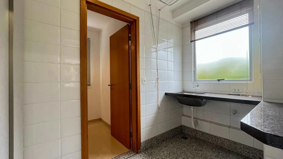 Apartamento, Funcionários, 3 Quartos, 2 Vagas, 2 Suítes