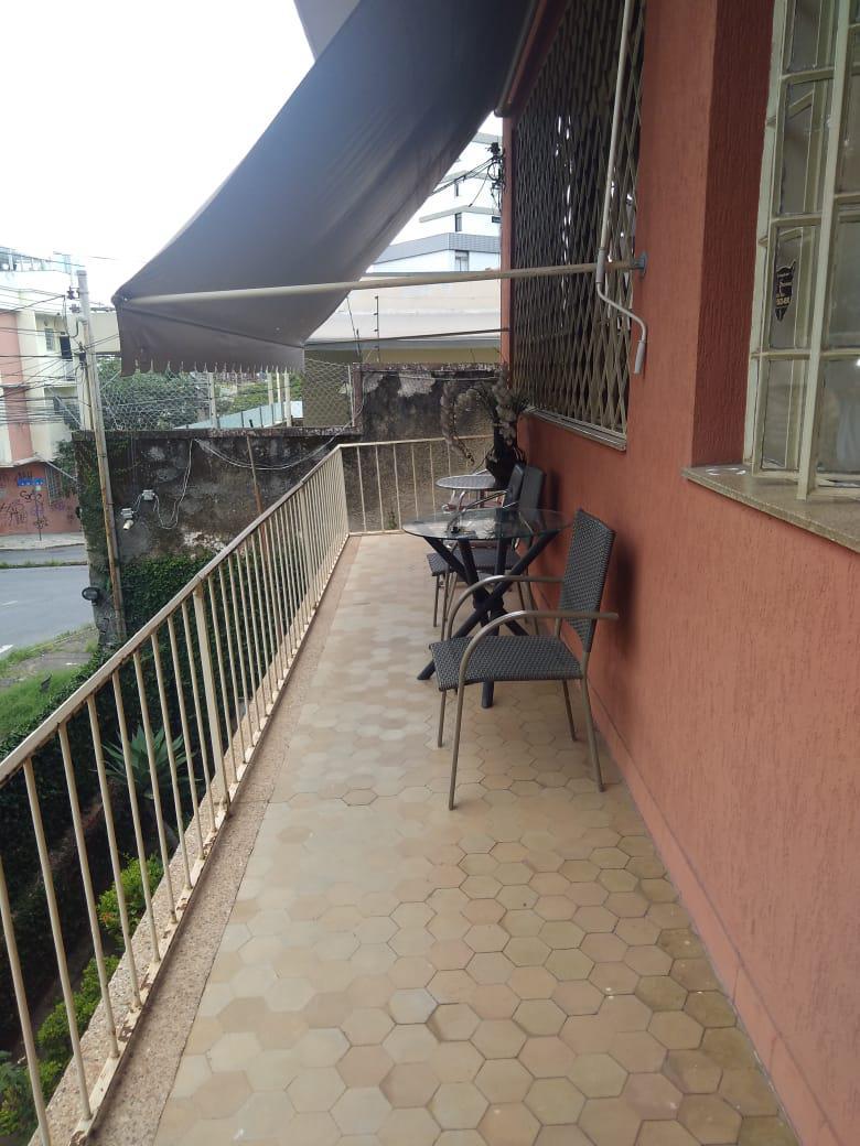 Casa, Gutierrez, 4 Quartos, 2 Vagas, 1 Suíte