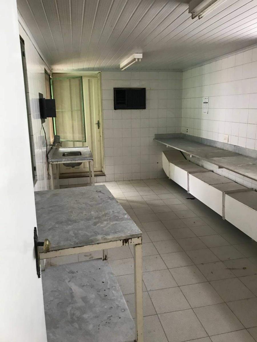 Casa Comercial, Cruzeiro, 0 Quarto, 0 Vaga
