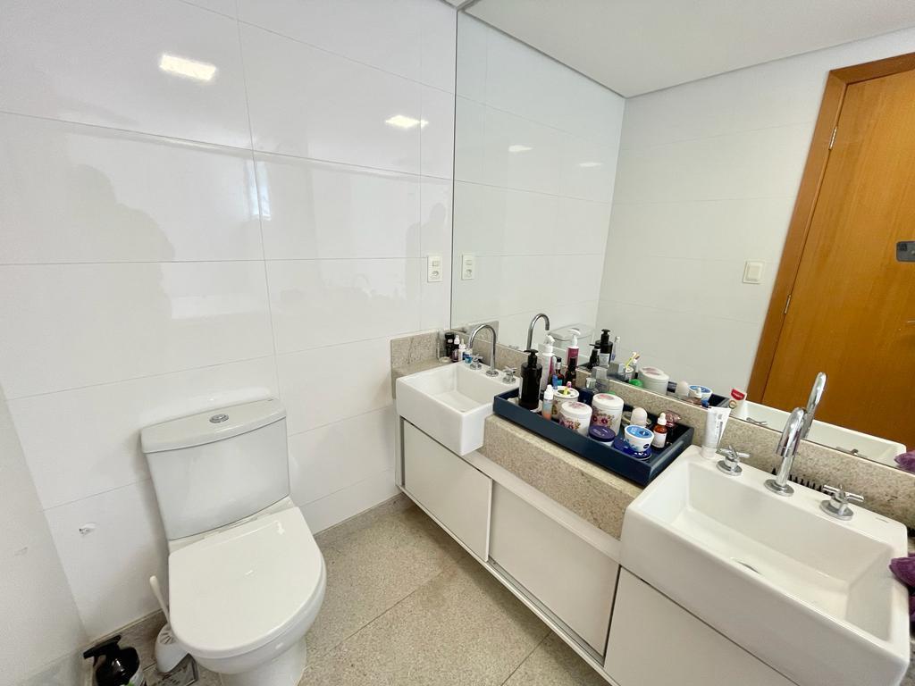 Cobertura, São José, 4 Quartos, 4 Vagas, 2 Suítes