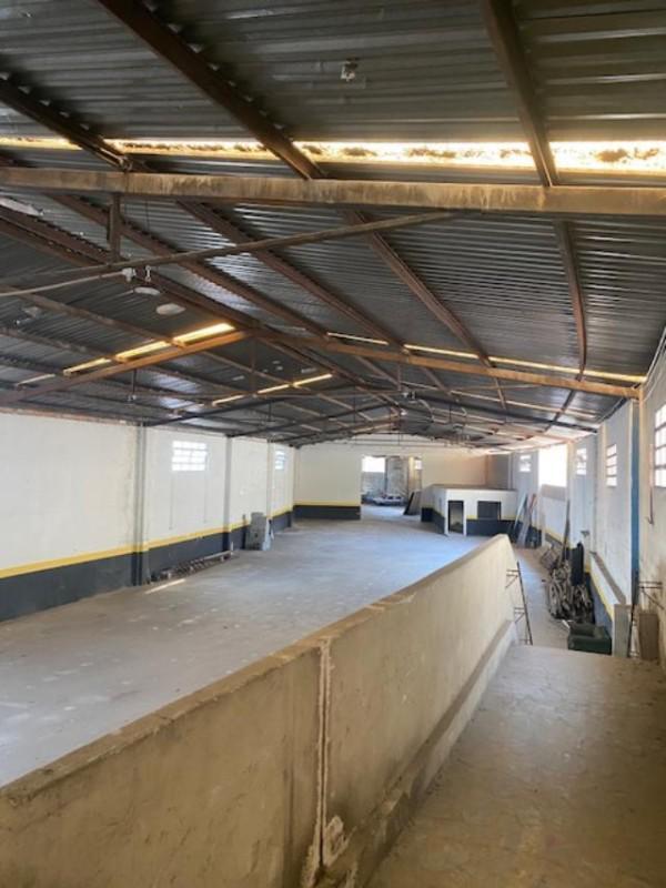 Galpão, Santa Cruz Industrial, 0 Quarto, 0 Vaga