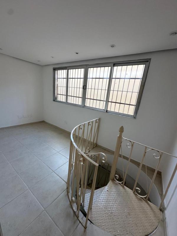 Andar, Centro, 0 Quarto, 0 Vaga