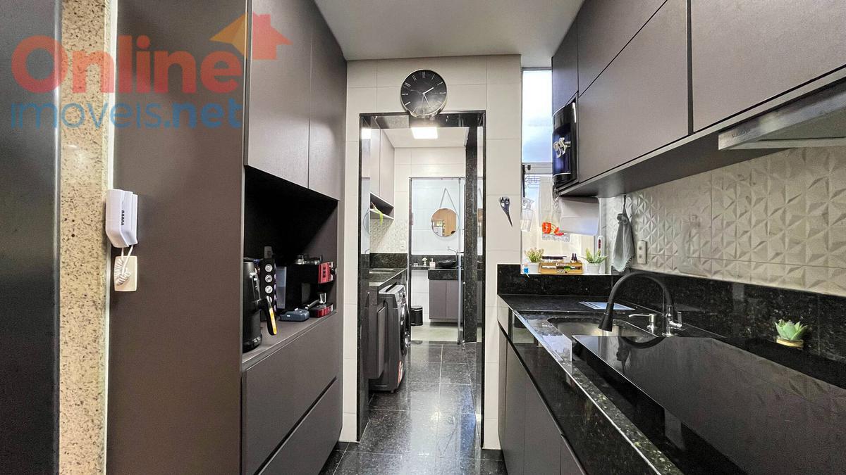 Apartamento, Castelo, 3 Quartos, 0 Vaga, 1 Suíte