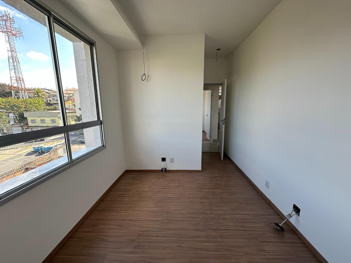 Cobertura, Santa Rosa, 3 Quartos, 2 Vagas, 1 Suíte