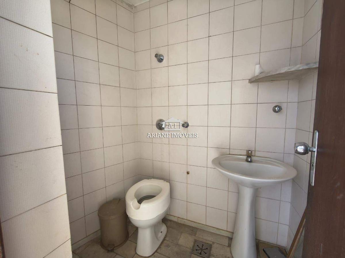 Sala, Centro, 0 Quarto, 0 Vaga