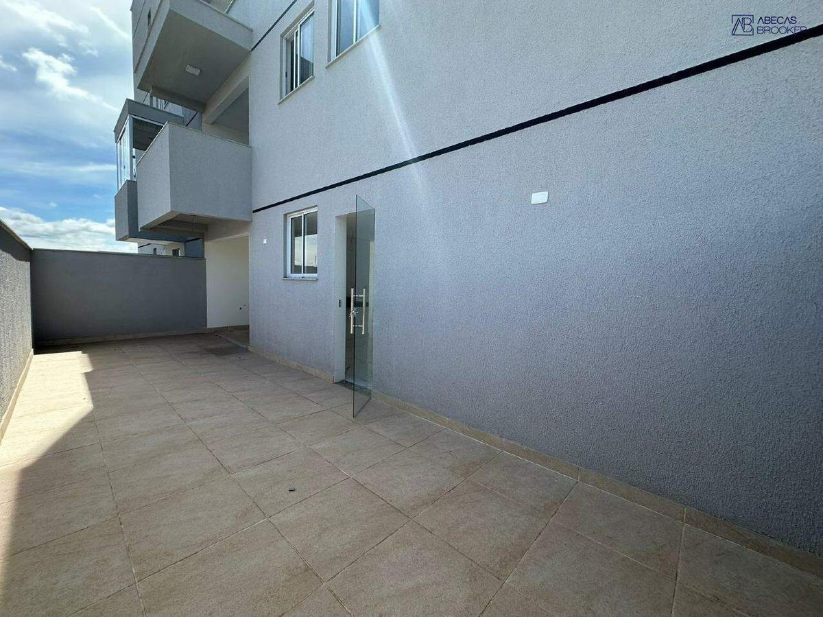 Cobertura, Miramar (barreiro), 3 Quartos, 2 Vagas, 1 Suíte