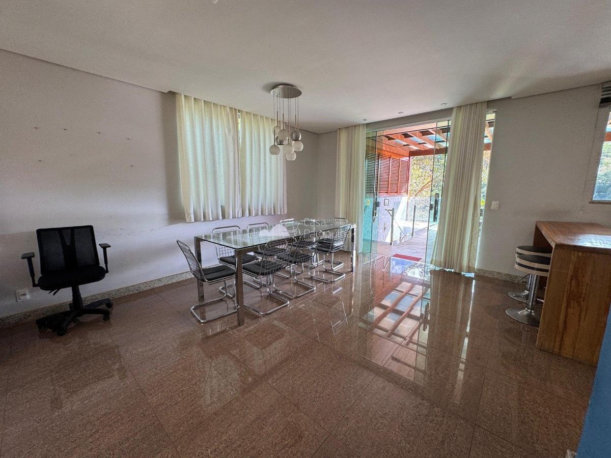 Casa, Condomínio Champagne, 4 Quartos, 0 Vaga, 1 Suíte