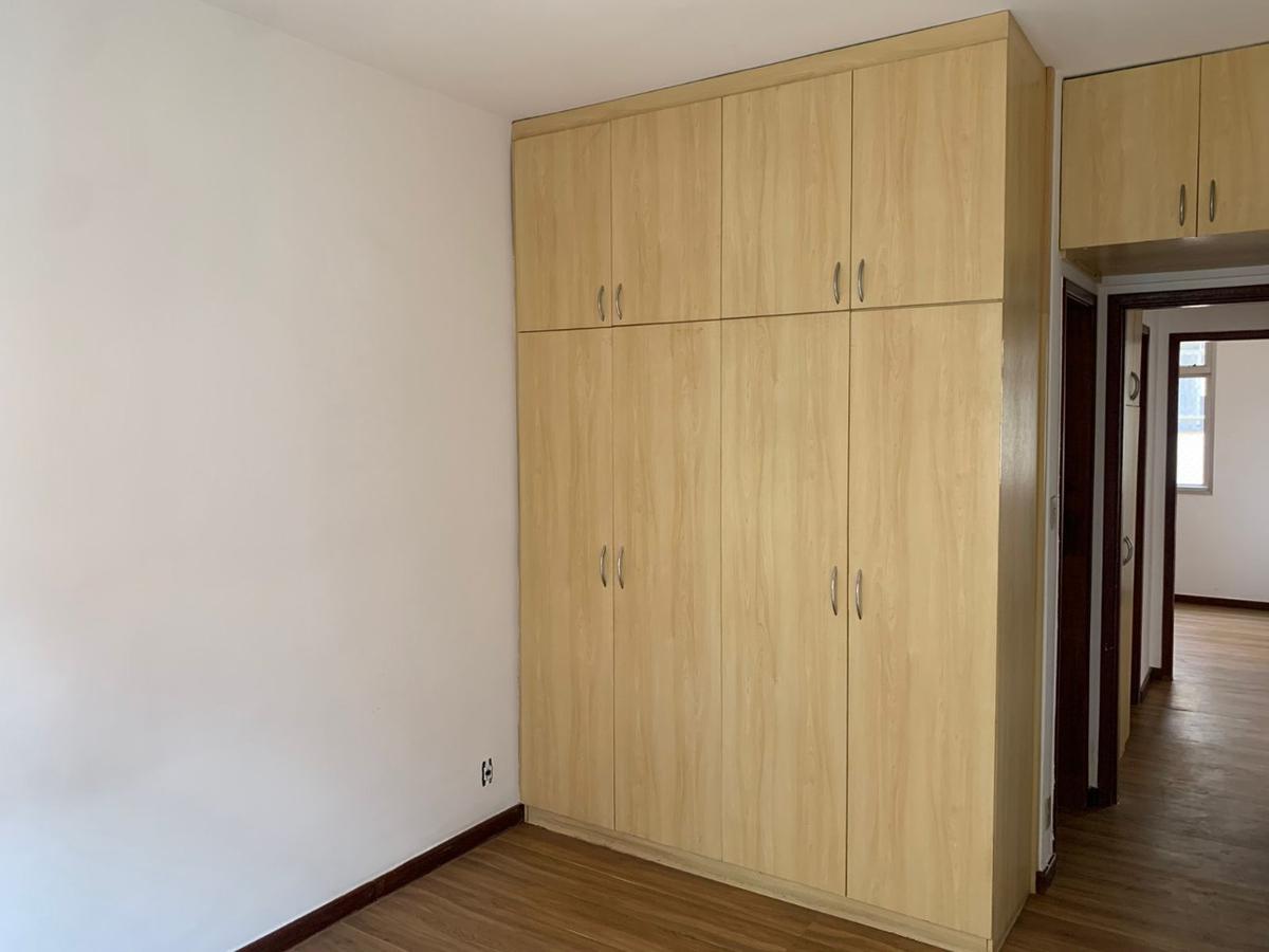 Apartamento, Estoril, 3 Quartos, 1 Vaga, 1 Suíte