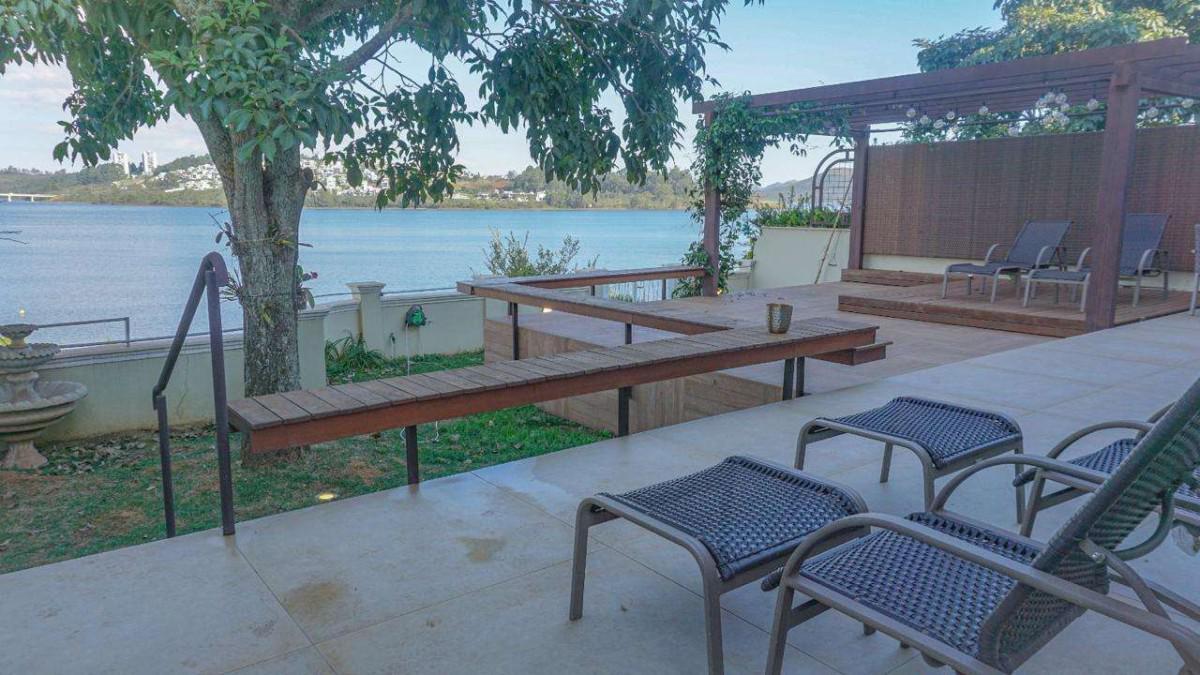 Casa, Alphaville - Lagoa dos Ingleses, 4 Quartos, 3 Vagas, 4 Suítes
