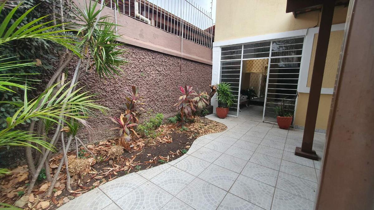 Casa, Carlos Prates, 3 Quartos, 2 Vagas