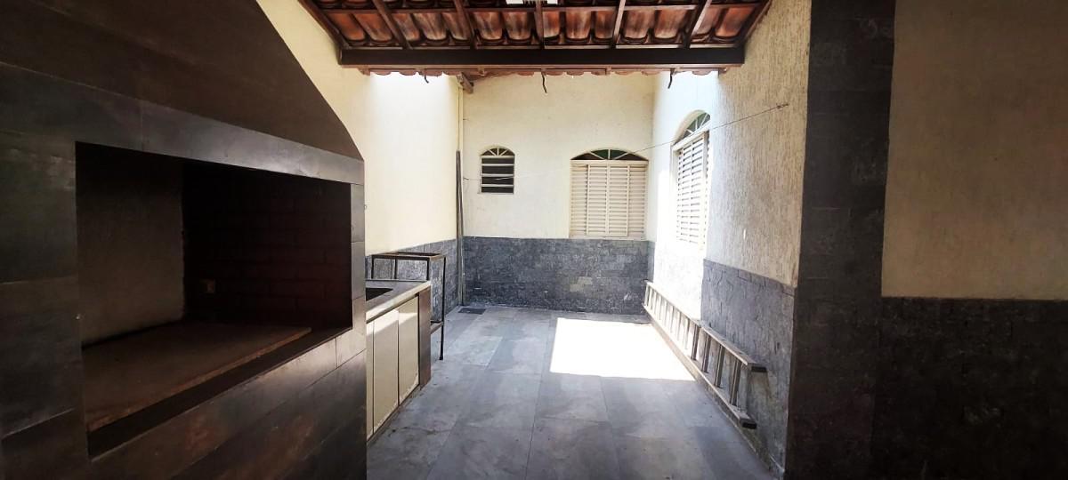Casa, Coração Eucarístico, 3 Quartos, 4 Vagas, 1 Suíte