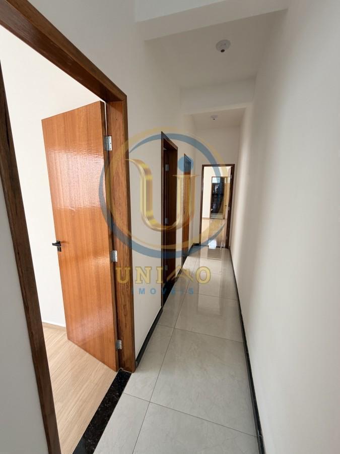 Casa, Centro, 3 Quartos, 2 Vagas, 1 Suíte