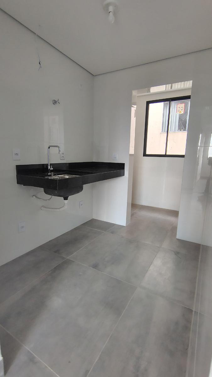 Apartamento, Sagrada Família, 3 Quartos, 2 Vagas, 1 Suíte