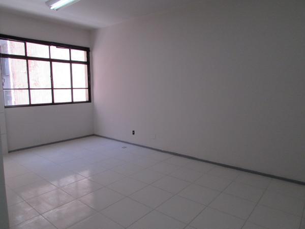 Conjunto de Salas, Centro