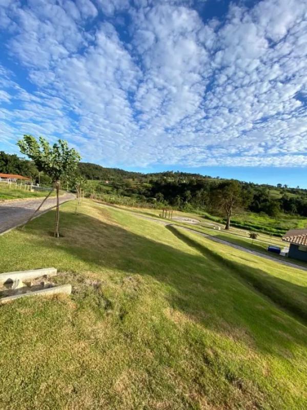 Lote, Jardim Universitário, 0 Quarto, 0 Vaga