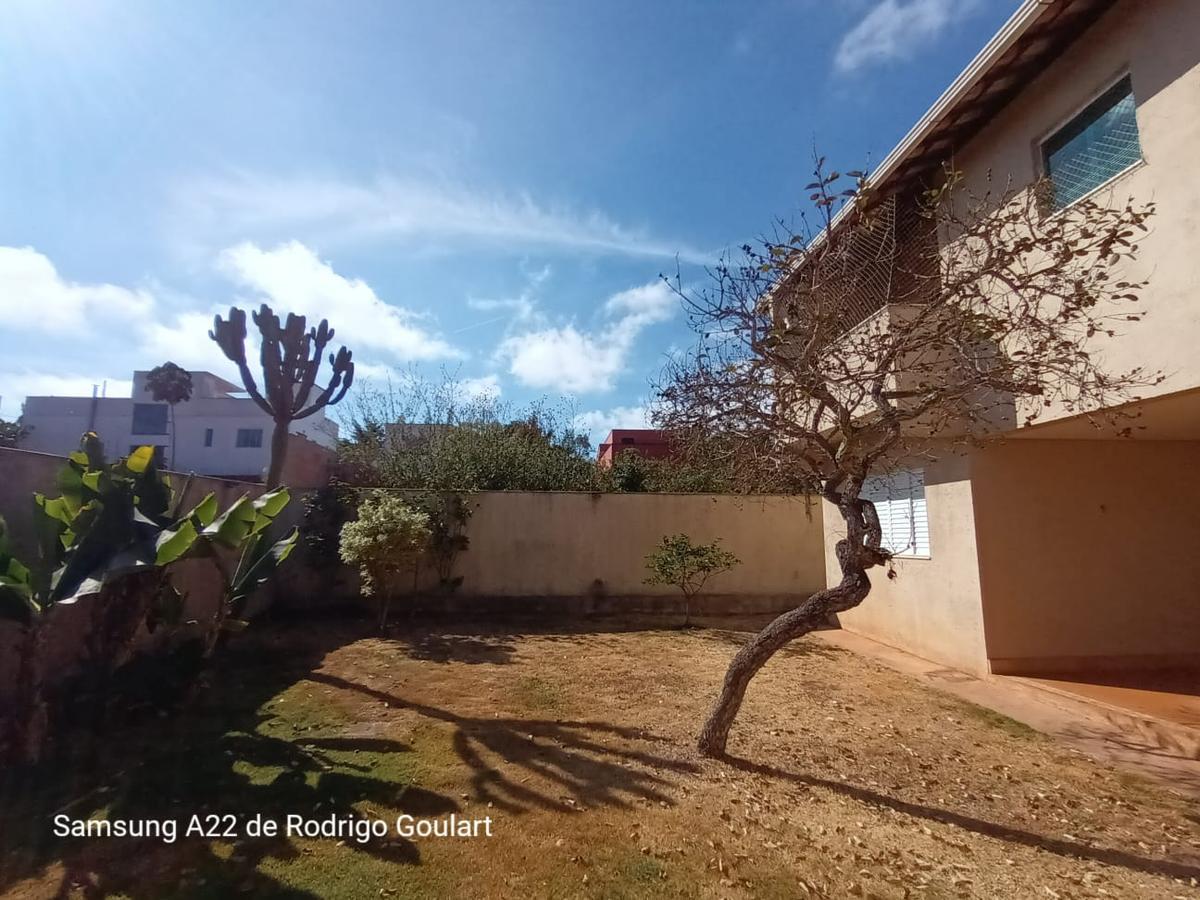Casa, Vale do Sol, 3 Quartos, 4 Vagas, 1 Suíte