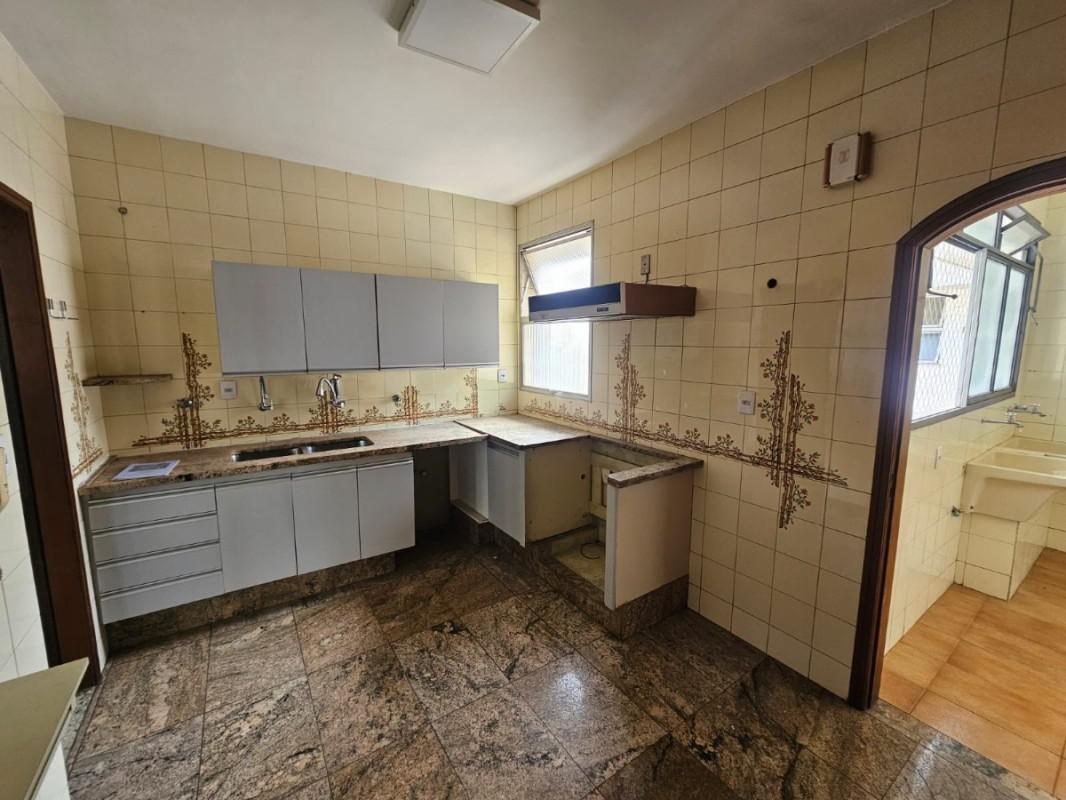 Apartamento, Savassi, 4 Quartos, 2 Vagas, 1 Suíte