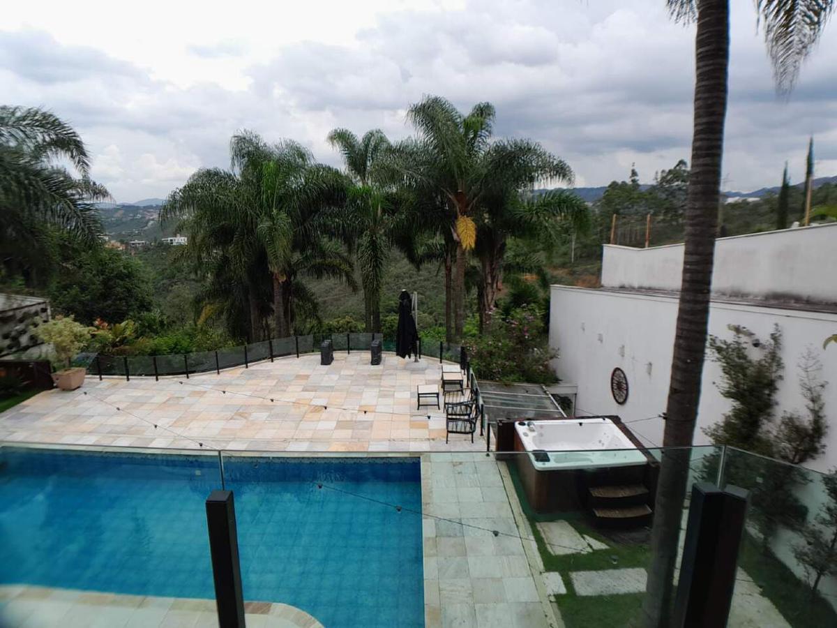 Casa, Village Terrasse I, 5 Quartos, 5 Vagas, 4 Suítes