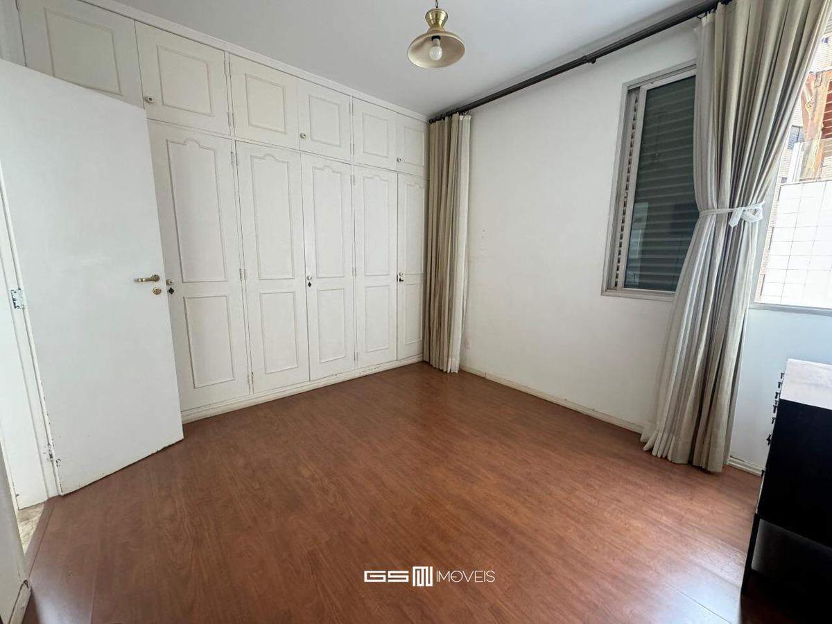 Apartamento, Sion, 3 Quartos, 4 Vagas, 1 Suíte