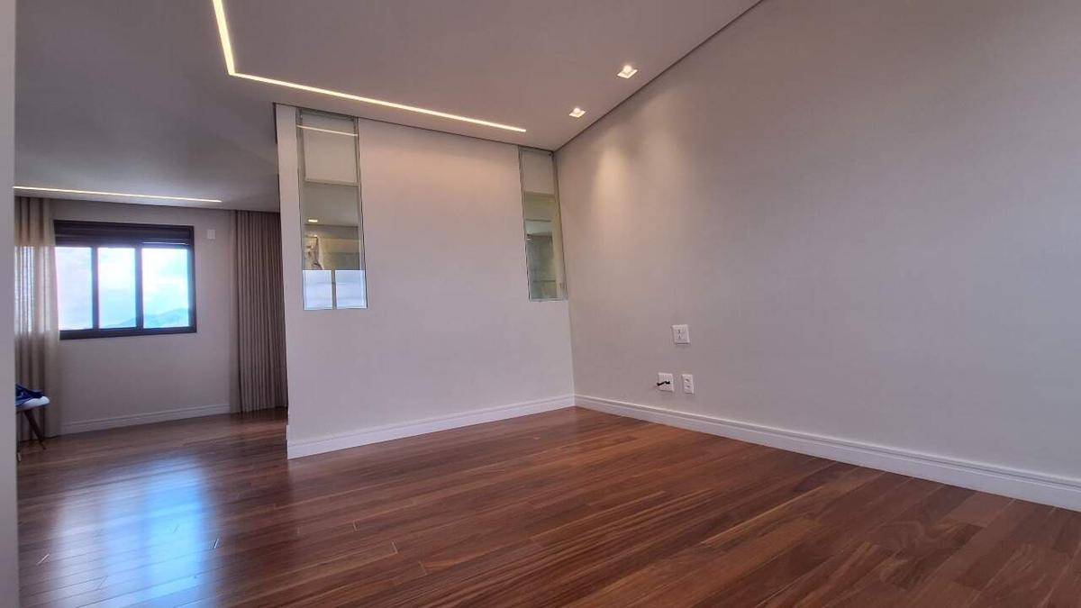 Apartamento, Savassi, 2 Quartos, 4 Vagas, 1 Suíte