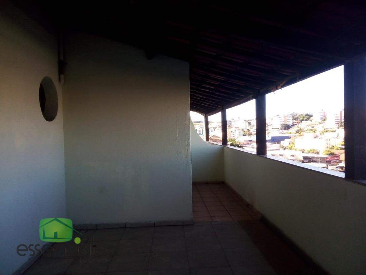 Casa, Água Branca, 4 Quartos, 3 Vagas, 1 Suíte