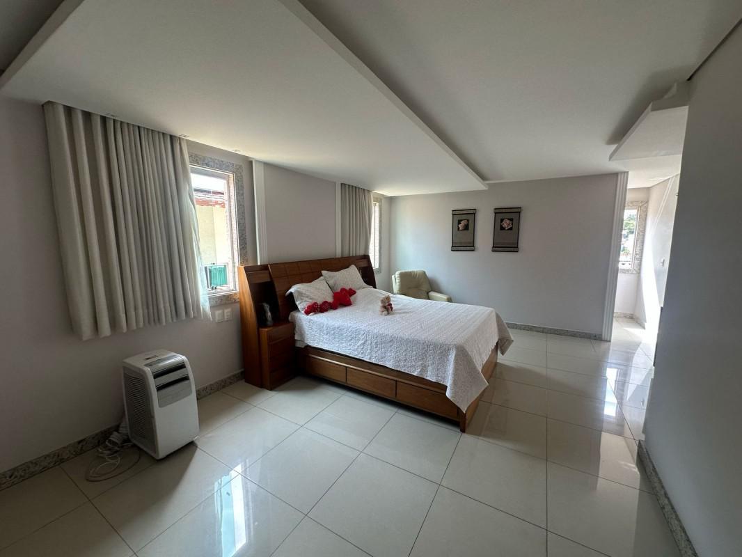 Casa, Serrano, 6 Quartos, 8 Vagas, 3 Suítes