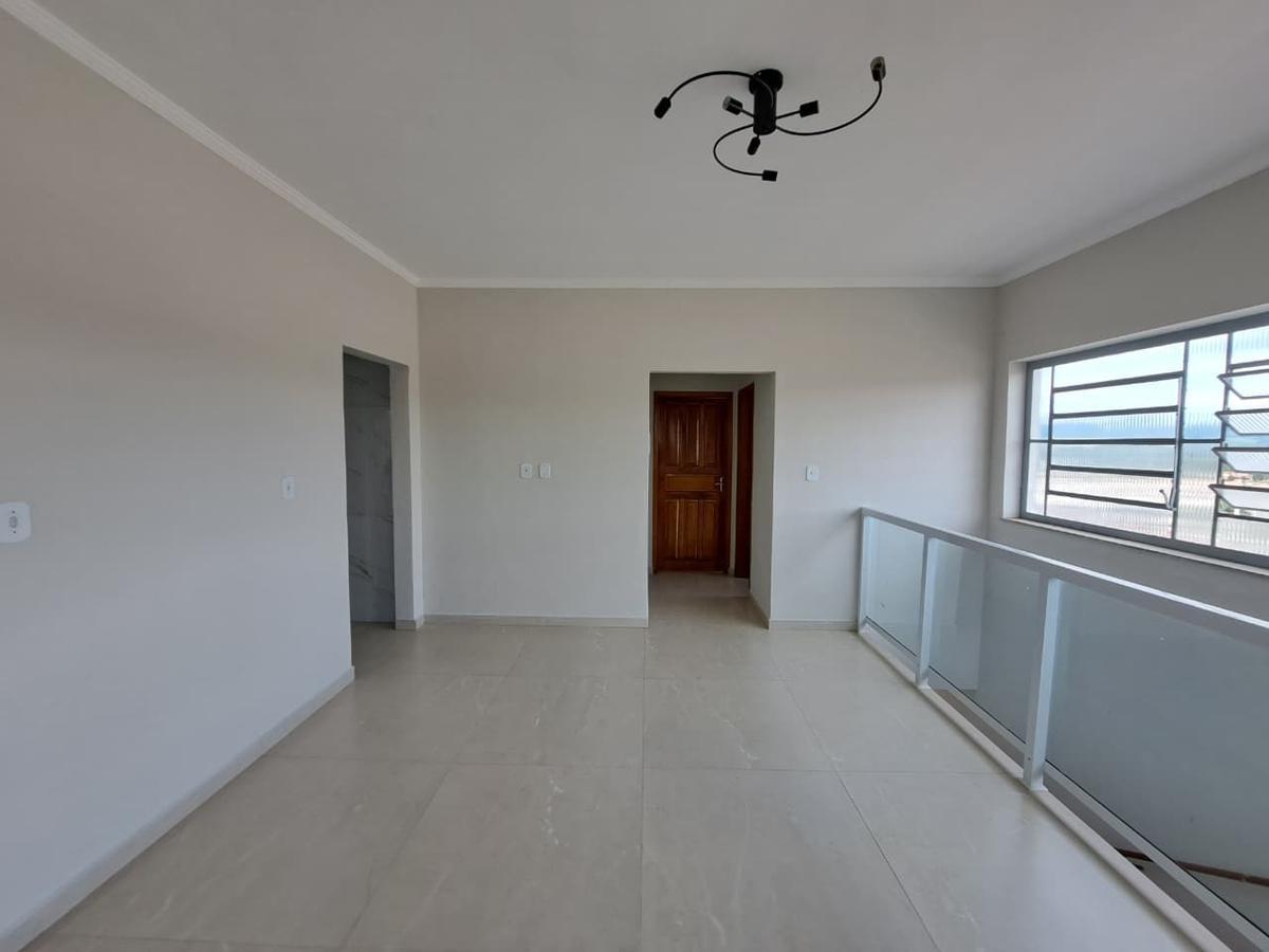 Casa, Centro, 3 Quartos, 0 Vaga