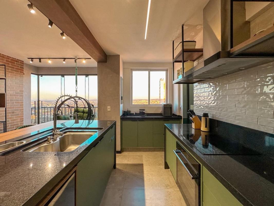 Cobertura, Ouro Preto, 2 Quartos, 3 Vagas, 2 Suítes