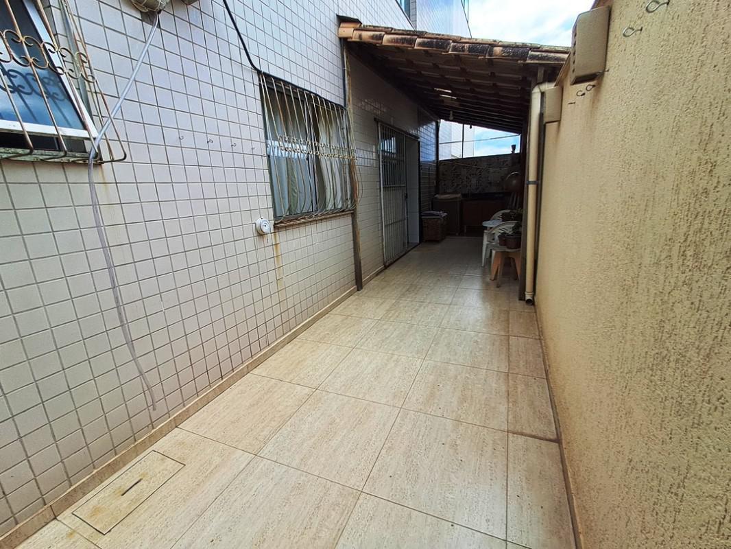 Apartamento, Santa Cruz, 3 Quartos, 2 Vagas, 1 Suíte