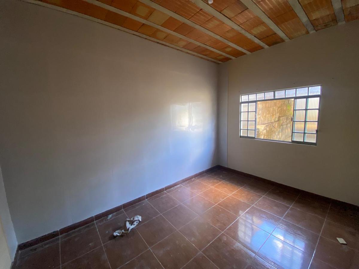 Casa, Padre Teodoro, 2 Quartos, 4 Vagas