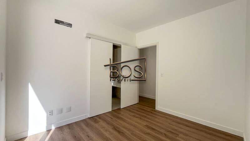 Apartamento, Cruzeiro, 4 Quartos, 4 Vagas, 2 Suítes