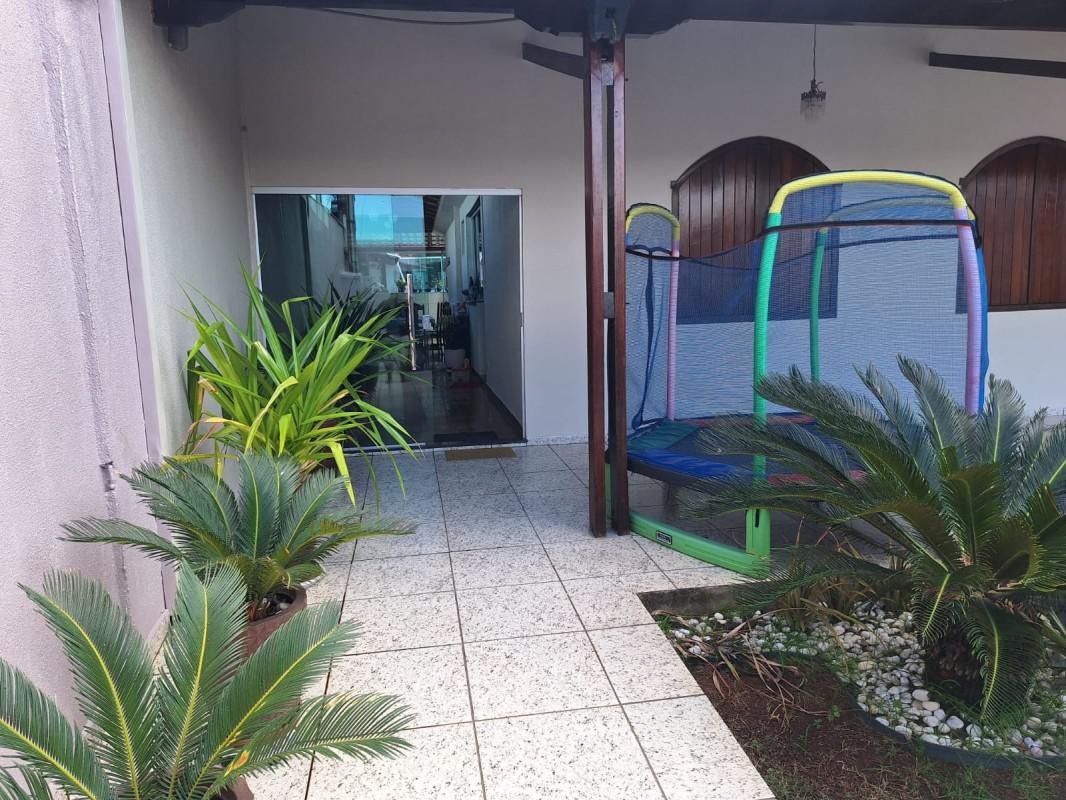 Casa, Tirol, 3 Quartos, 3 Vagas, 1 Suíte