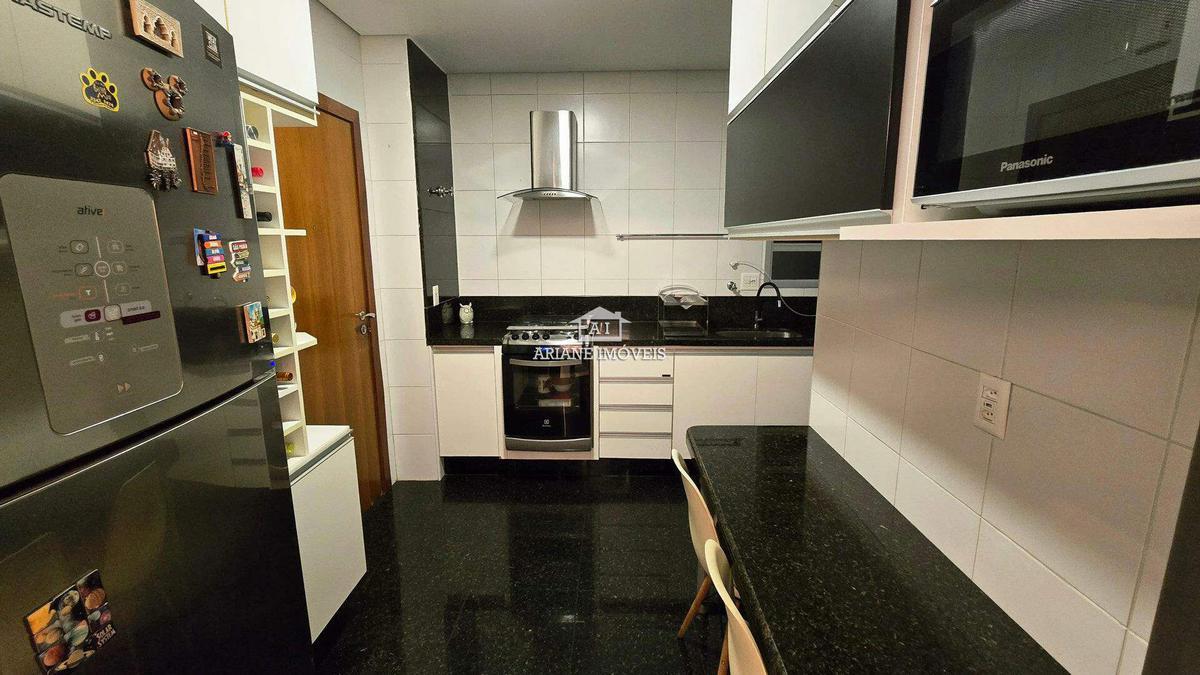 Apartamento, Santo Agostinho, 4 Quartos, 3 Vagas, 1 Suíte