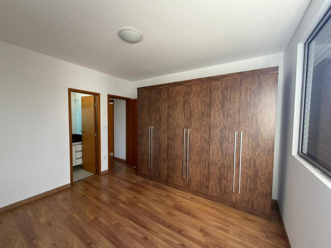 Cobertura, Itapoã, 4 Quartos, 2 Vagas, 2 Suítes