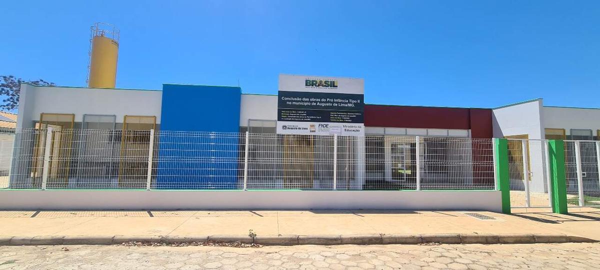 Lote, Centro, 0 Quarto, 0 Vaga