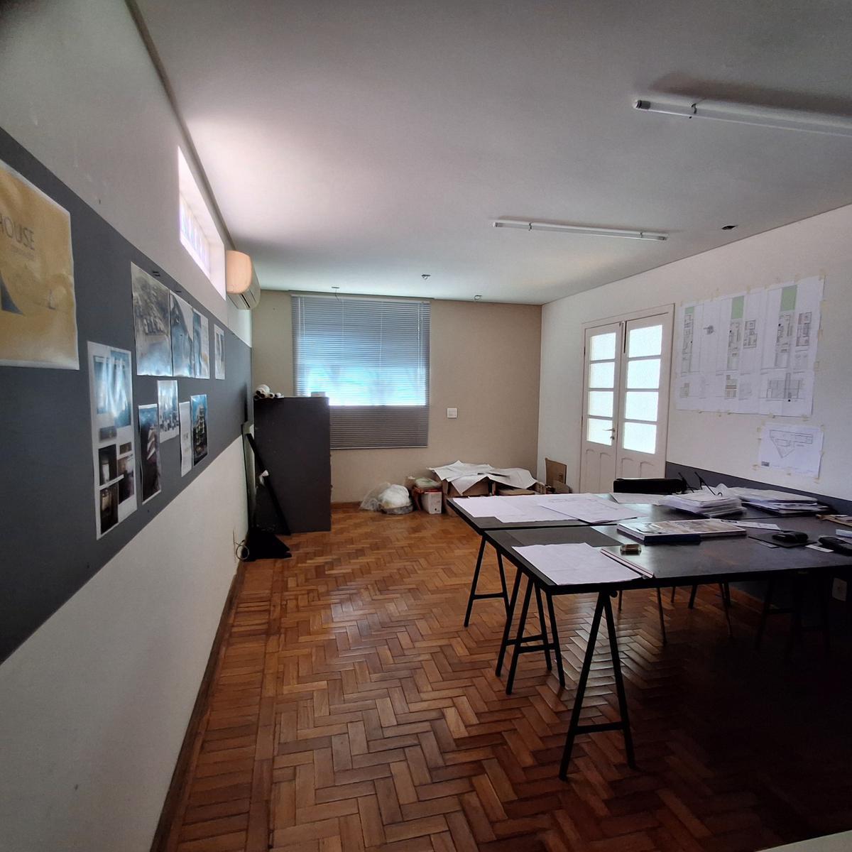 Casa, Floresta, 4 Quartos, 3 Vagas, 1 Suíte