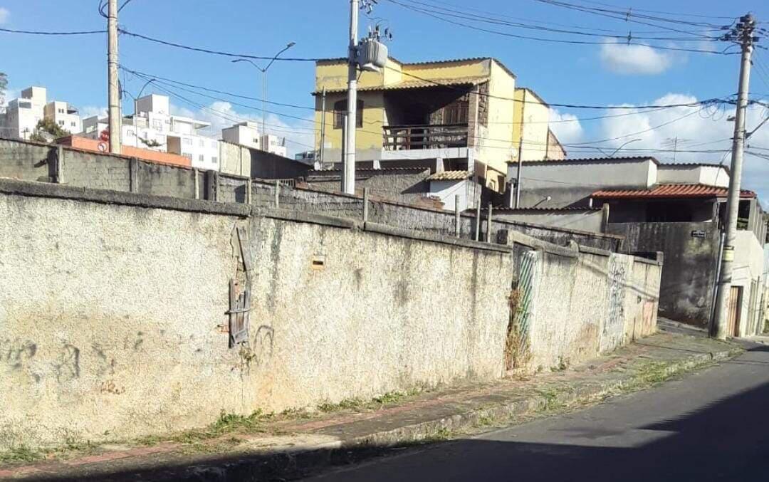 Lote, Venda Nova, 0 Quarto, 0 Vaga