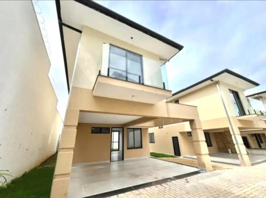 Casa, Pampulha, 4 Quartos, 2 Vagas, 1 Suíte