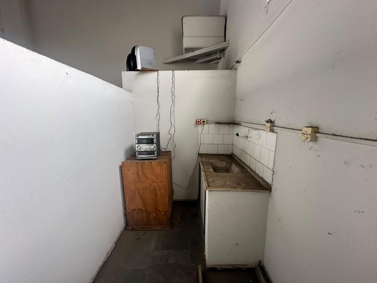 Andar, Centro, 0 Quarto, 0 Vaga