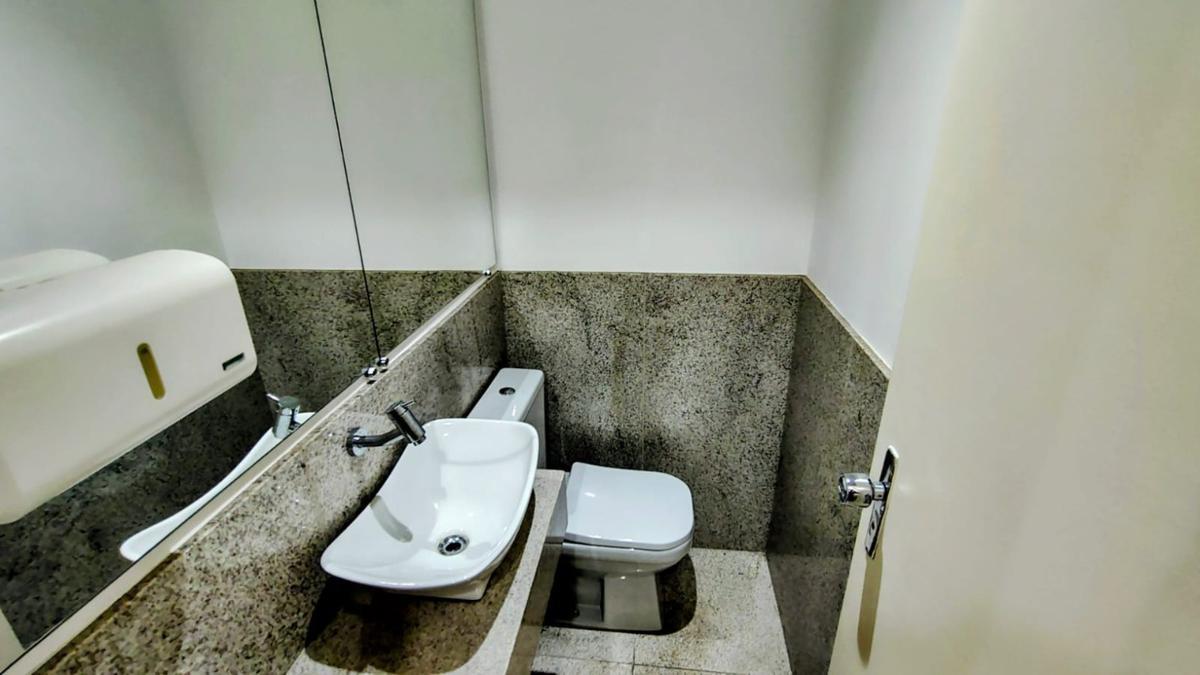 Sala, Santa Efigênia, 0 Quarto, 2 Vagas