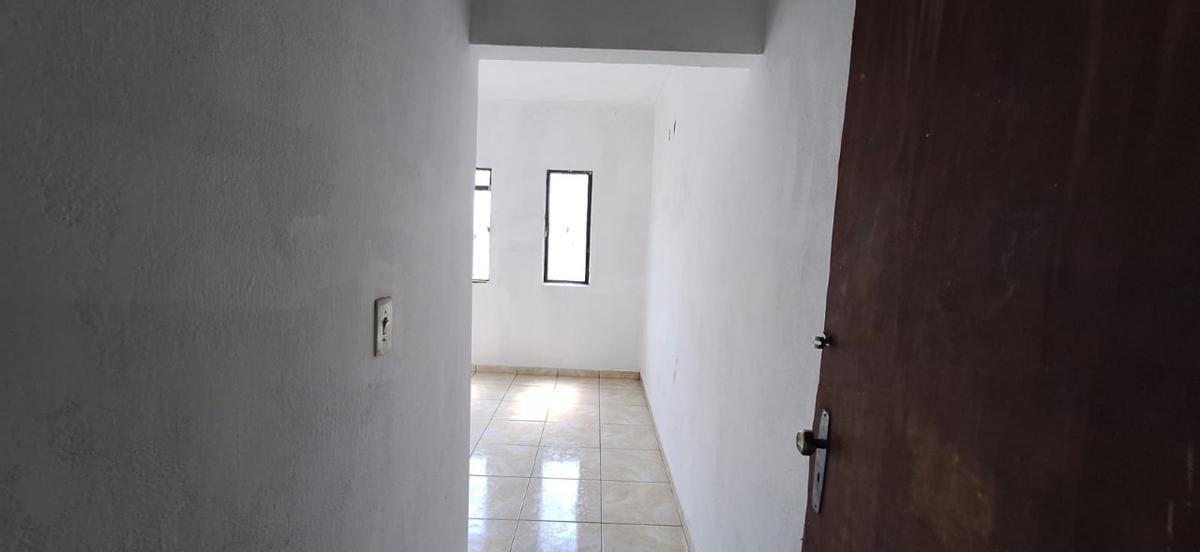 Casa, Centro, 5 Quartos, 0 Vaga, 1 Suíte