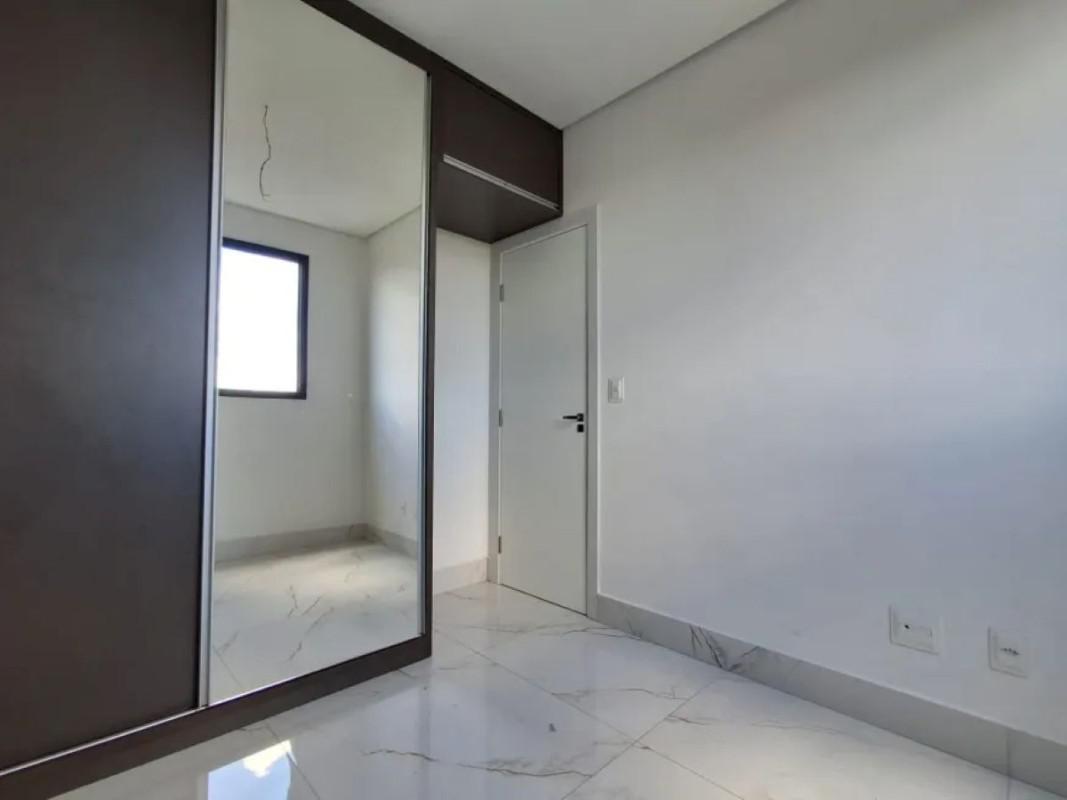 Cobertura, Planalto, 4 Quartos, 2 Vagas, 2 Suítes