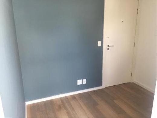Sala, Funcionários
