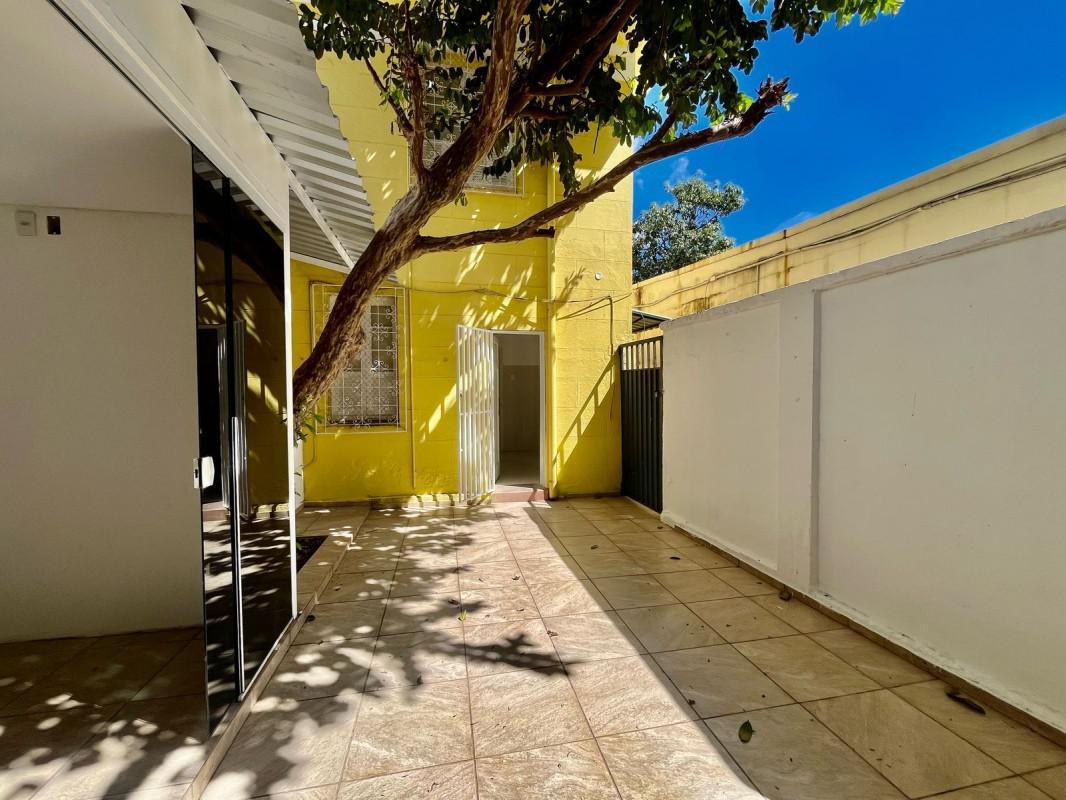 Casa Comercial, Santo Agostinho, 4 Quartos, 3 Vagas