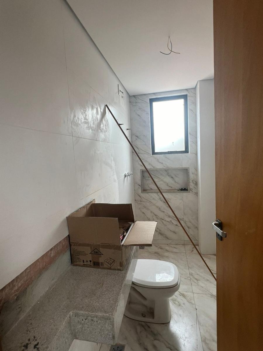 Casa, Planalto, 3 Quartos, 2 Vagas, 1 Suíte