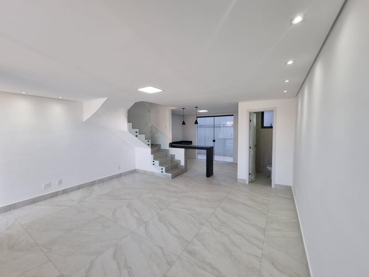 Casa, Planalto, 3 Quartos, 2 Vagas, 1 Suíte