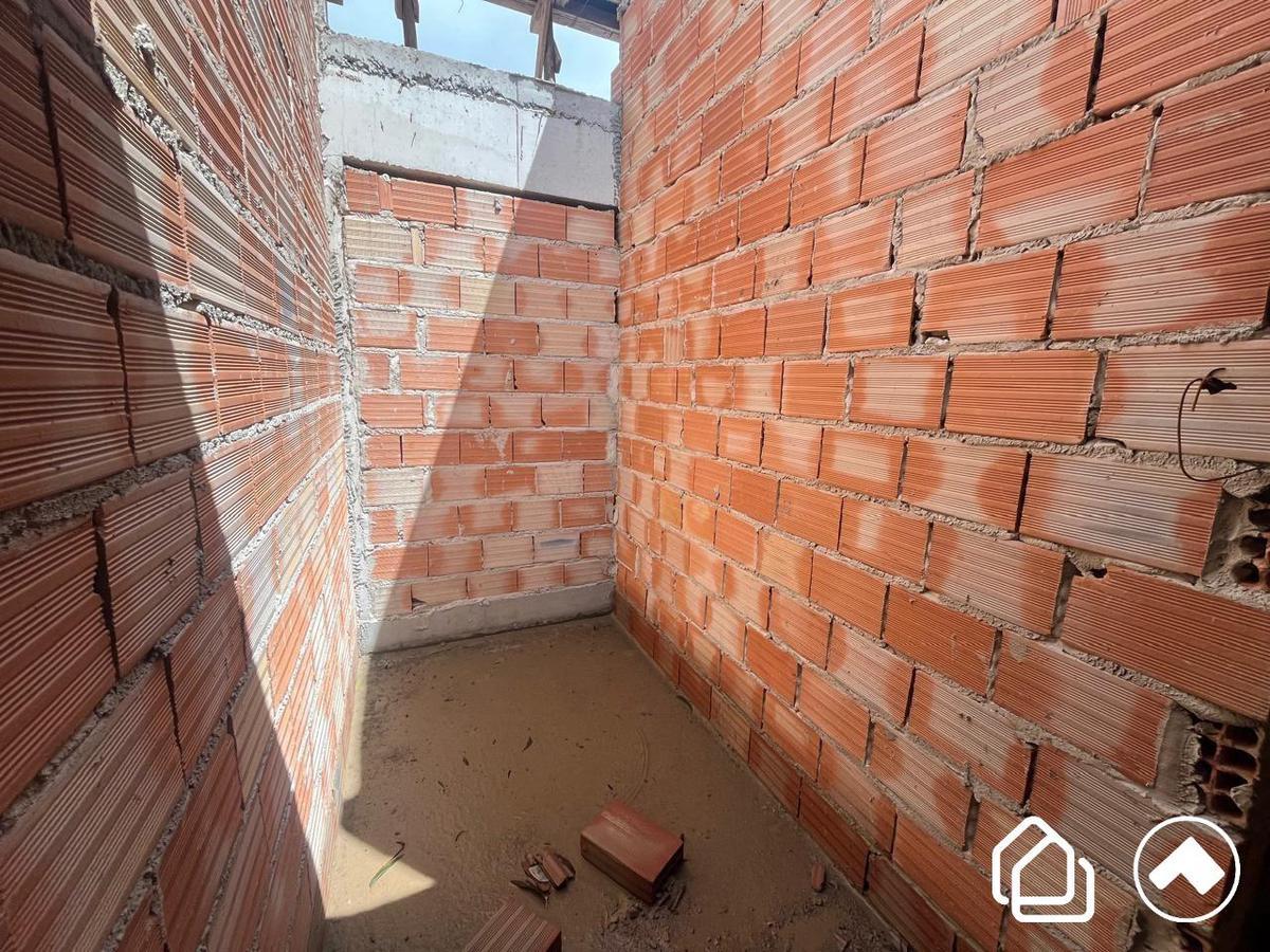 Casa, Buritis, 4 Quartos, 3 Vagas, 1 Suíte