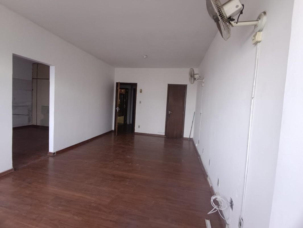 Sala, Centro, 0 Quarto, 0 Vaga