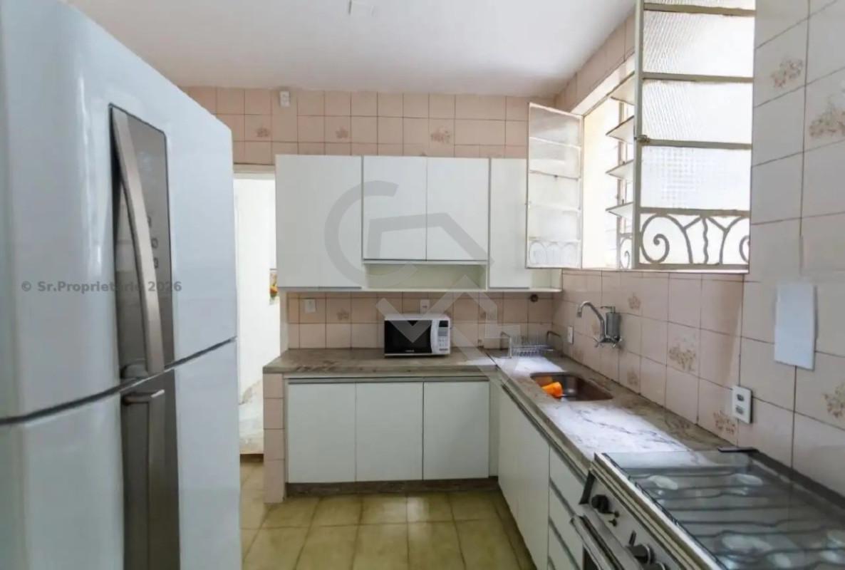 Casa, Lourdes, 5 Quartos, 2 Vagas, 1 Suíte